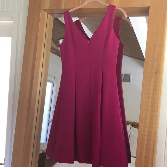 DKNY dress formal gorgeous for wedding season! 6 - Picture 4 of 5